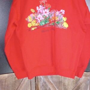 Fruit of the Loom Red Floral Men's Crewneck Sweater